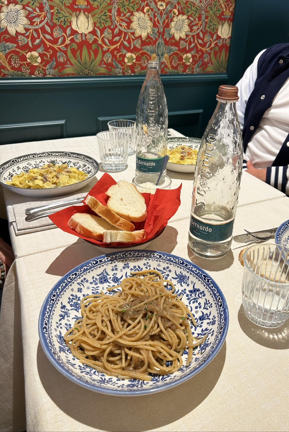 Pasta al nero di seppia